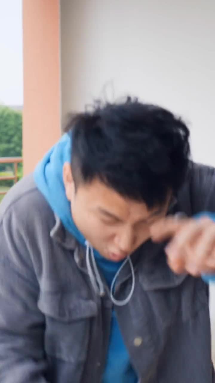 柯尔鸭告诉你,这年头没点才艺都不好意思出门了。